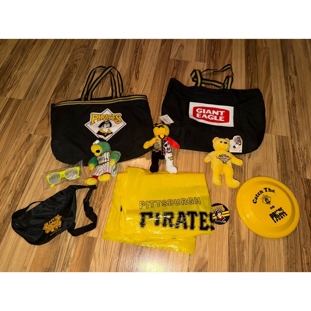 VTG Pittsburgh Pirates Genuine Merchandise MLB Lot Bag Poncho Parrot Bear Button